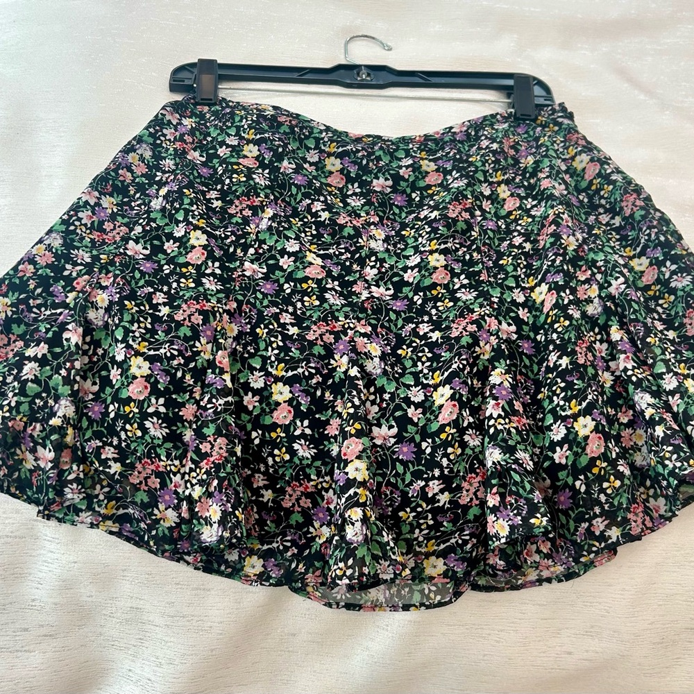 Dress Forum Black Floral Circle Skirt